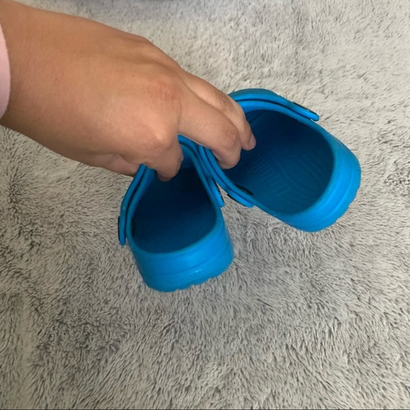 Crocs Classic kids blue clogs sz. 6 - 7 - Picture 5 of 5